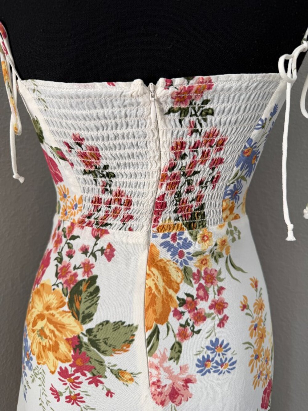 REFORMATION Juliette Crepe Ivory Floral Bouquet Midi Dress 0 - Picture 7 of 11
